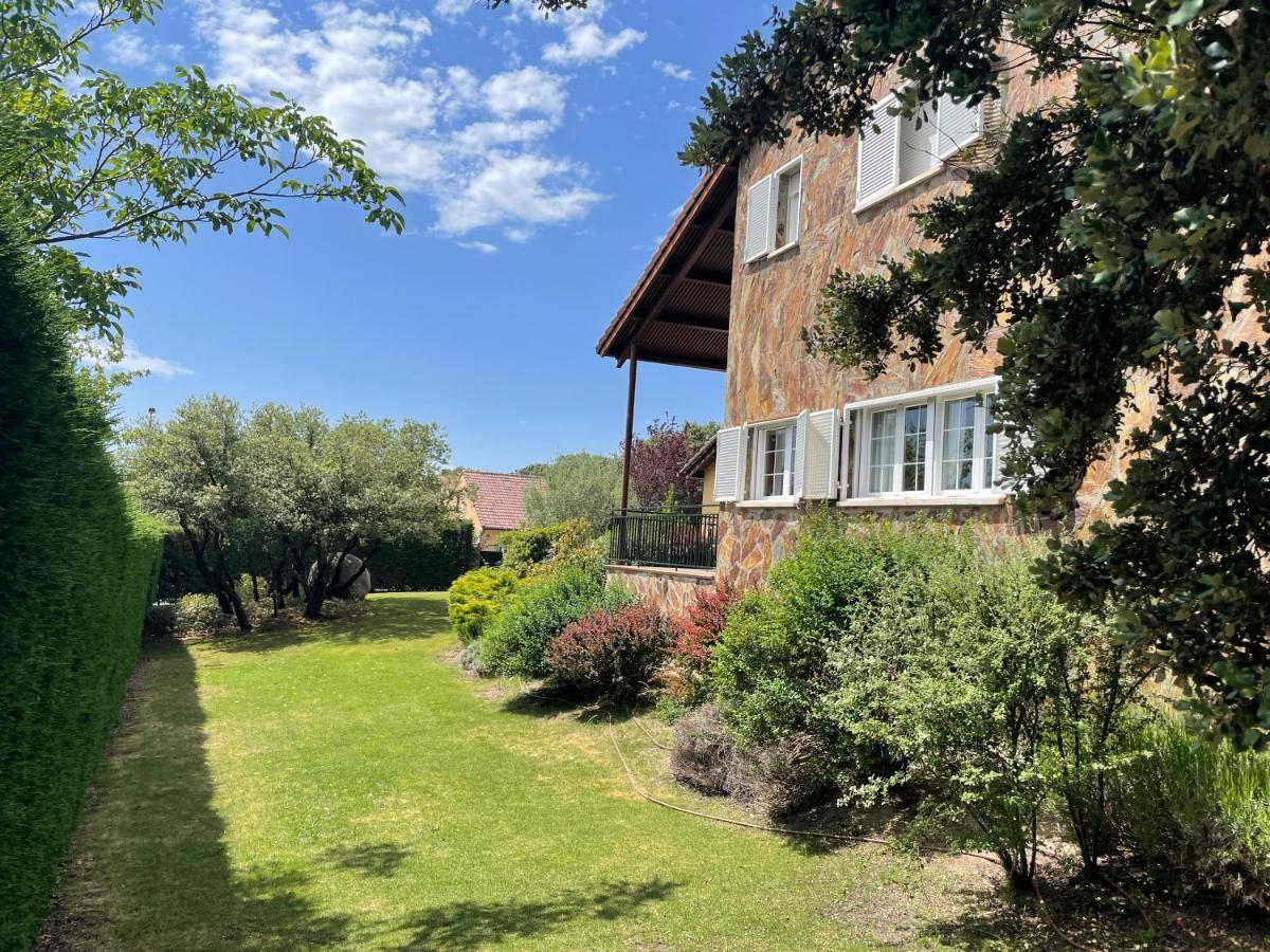 Villa El Encinar De Gabino à Zarzuela del Monte Extérieur photo