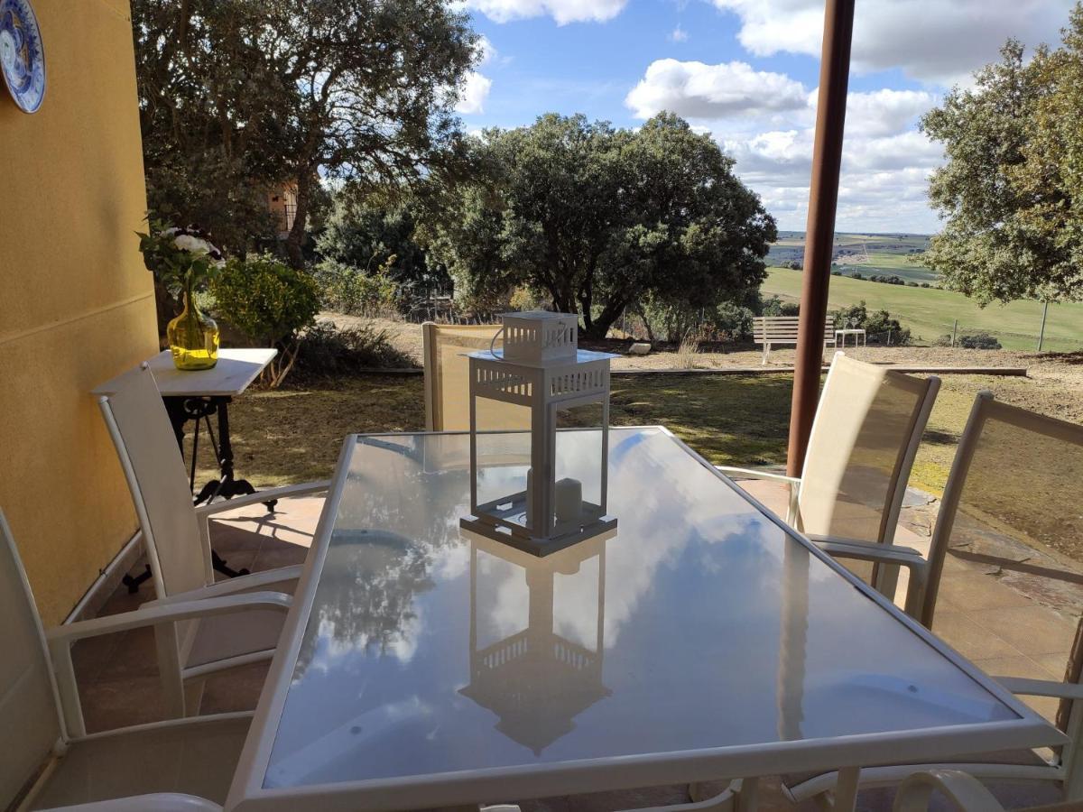 Villa El Encinar De Gabino à Zarzuela del Monte Extérieur photo