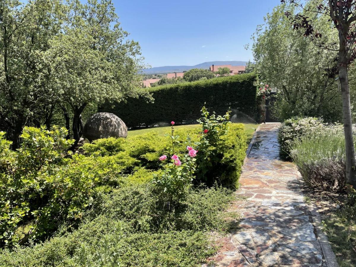 Villa El Encinar De Gabino à Zarzuela del Monte Extérieur photo