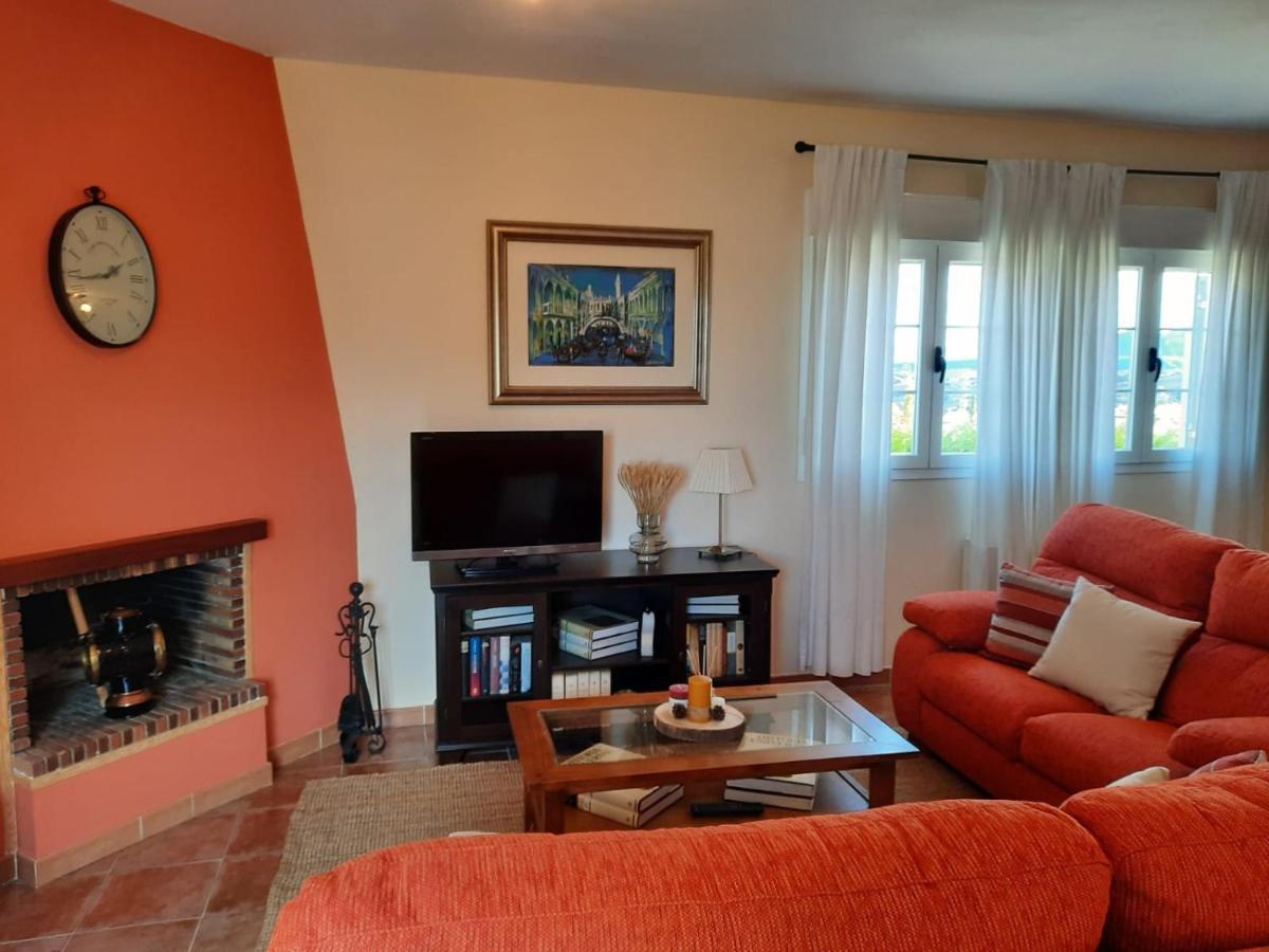 Villa El Encinar De Gabino à Zarzuela del Monte Extérieur photo